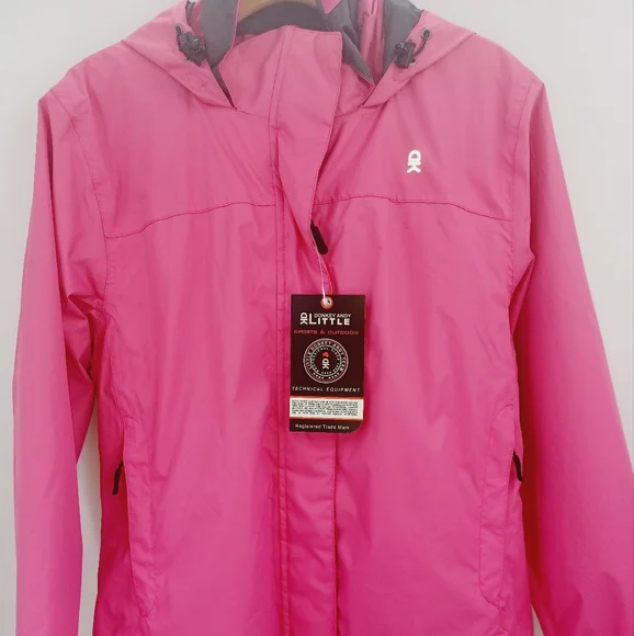 Women's Jacket - Picture 1 of 8